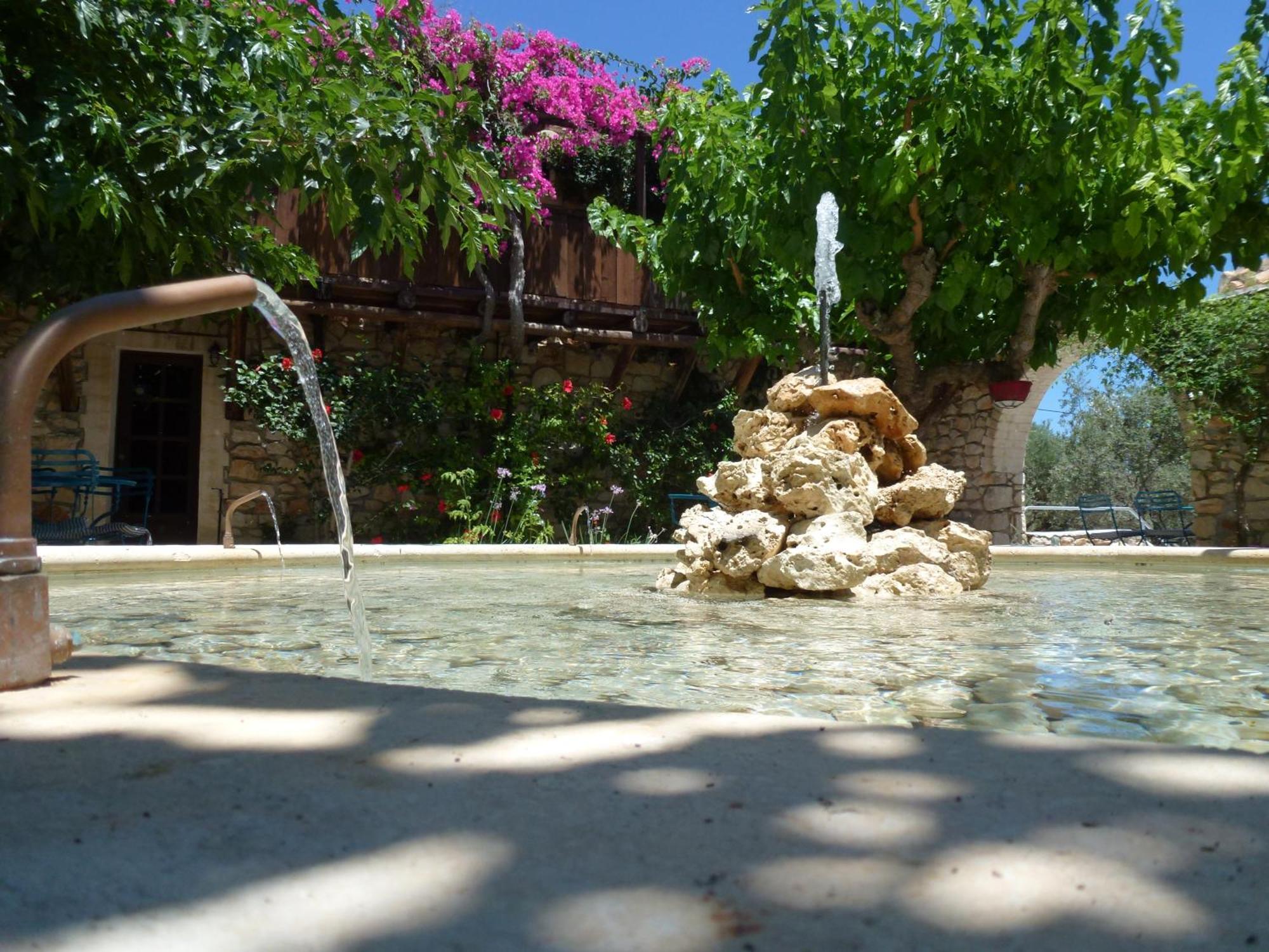 Tsivouli Accommodation Lithakia  Ngoại thất bức ảnh
