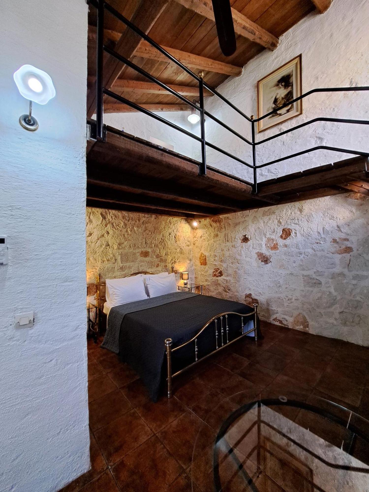 Tsivouli Accommodation Lithakia  Ngoại thất bức ảnh