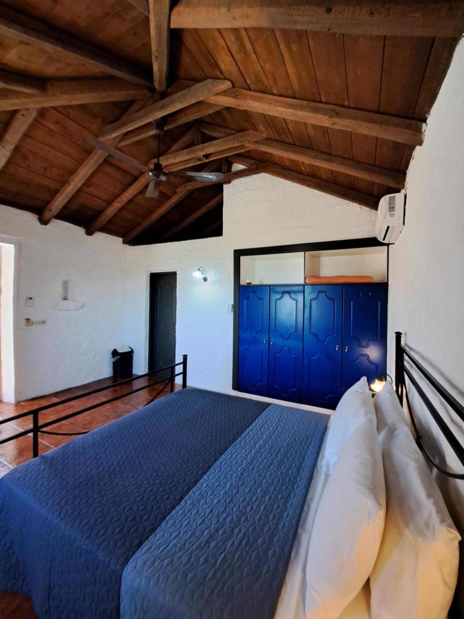 Tsivouli Accommodation Lithakia  Ngoại thất bức ảnh