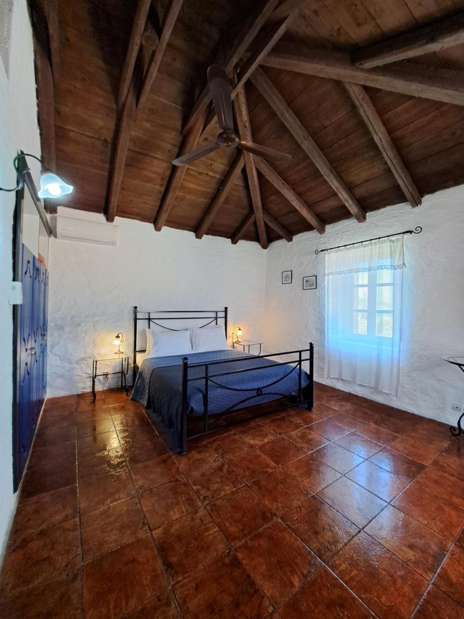 Tsivouli Accommodation Lithakia  Ngoại thất bức ảnh
