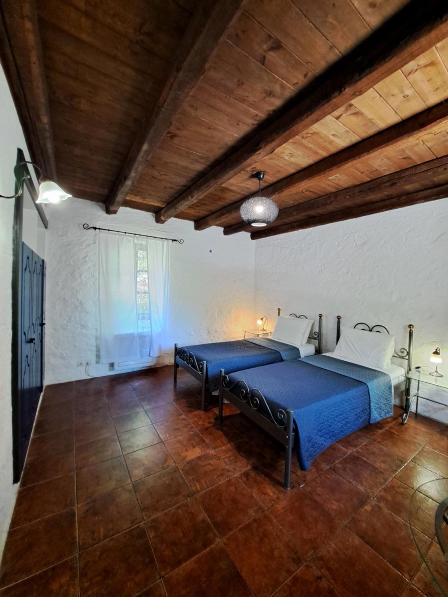 Tsivouli Accommodation Lithakia  Ngoại thất bức ảnh