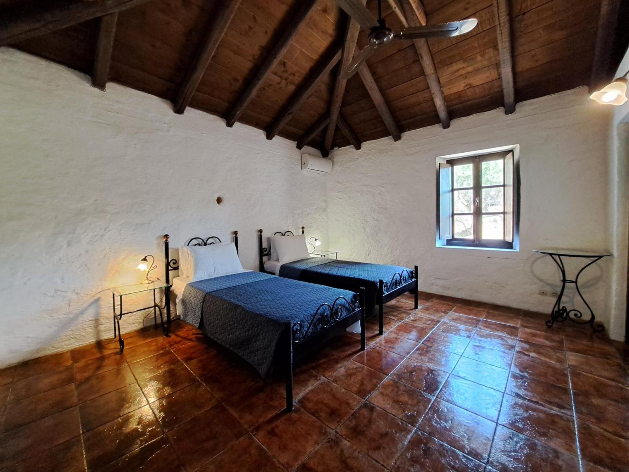 Tsivouli Accommodation Lithakia  Ngoại thất bức ảnh