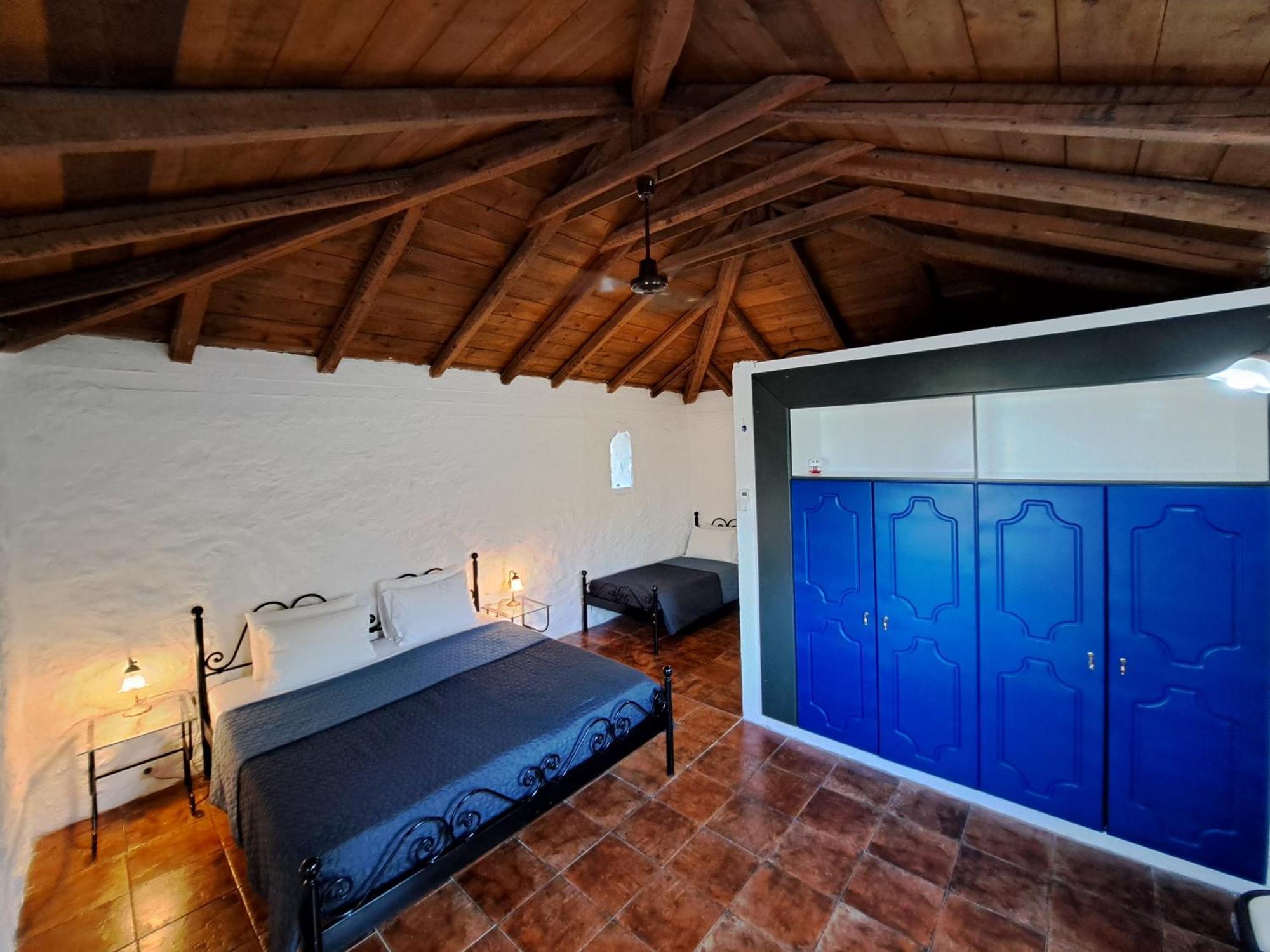 Tsivouli Accommodation Lithakia  Ngoại thất bức ảnh