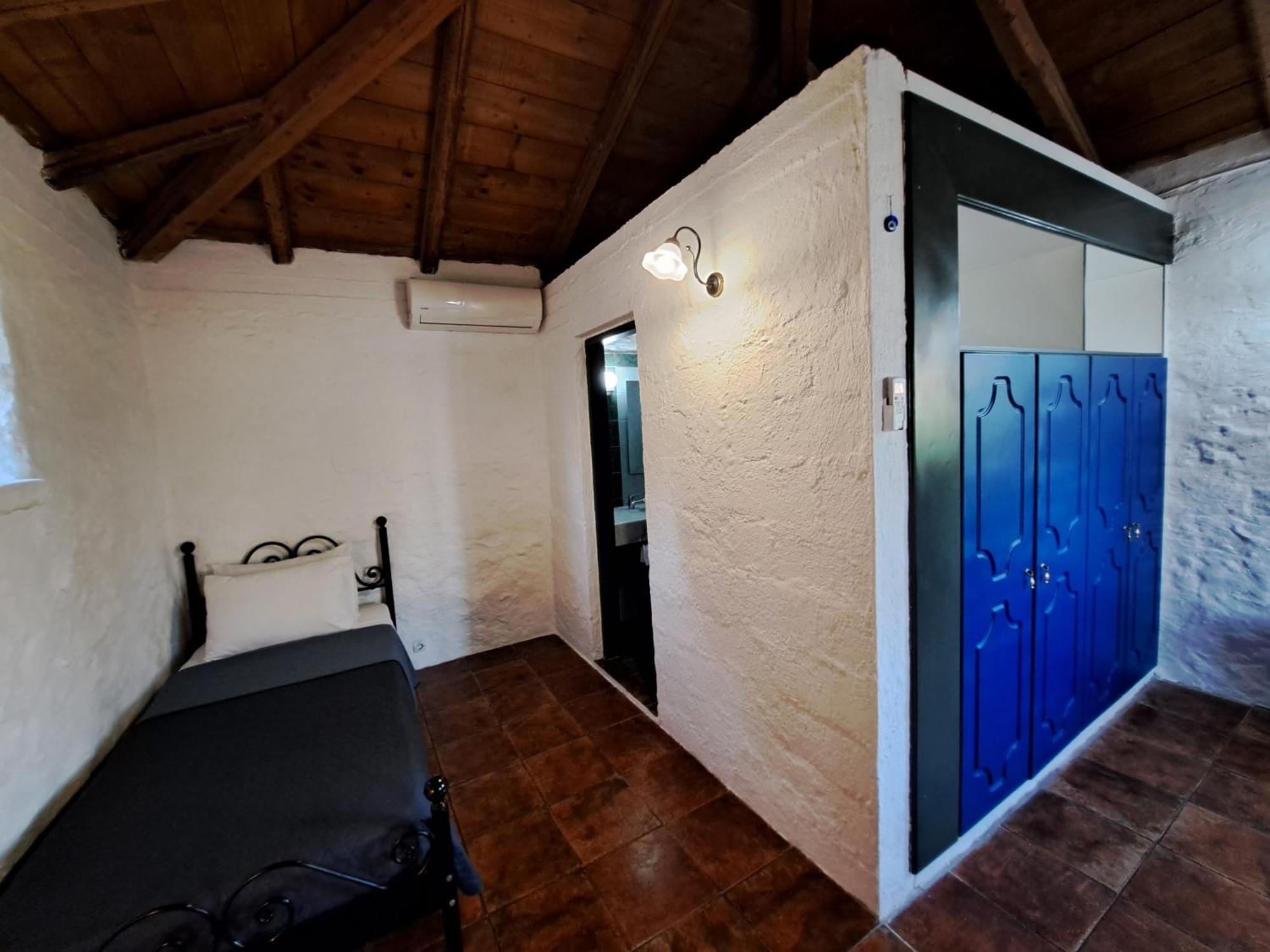 Tsivouli Accommodation Lithakia  Ngoại thất bức ảnh